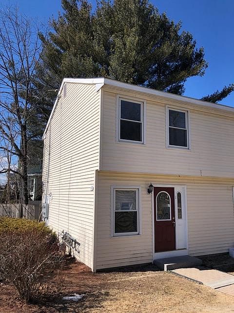 1st image of 109 Elm St APT 1