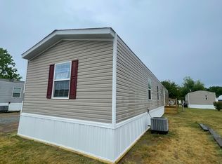 3347 Willow Ln, Hayes, VA 23072
