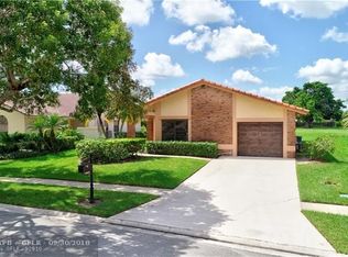 19589 Sea Pines Way, Boca Raton, FL 33498