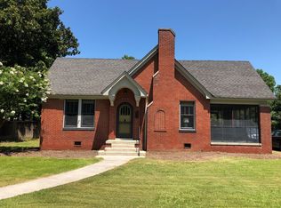 415 Crockett Ave, Greenwood, MS 38930