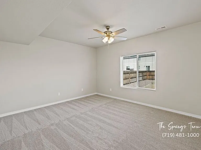6093 Napa Dr — Photo 15