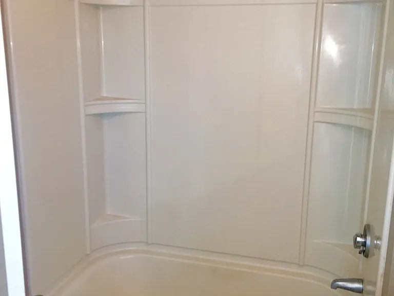 31-33 Pleasant Park Rd — Photo 5