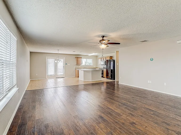 9209 Saint Martin Rd — Photo 5