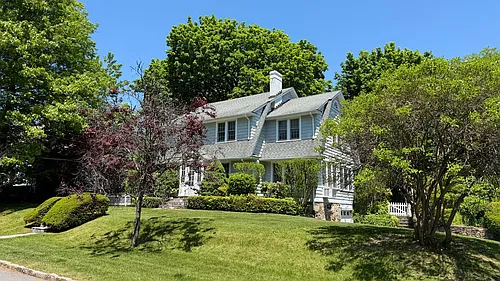 35 Edgewood Rd Photo 1