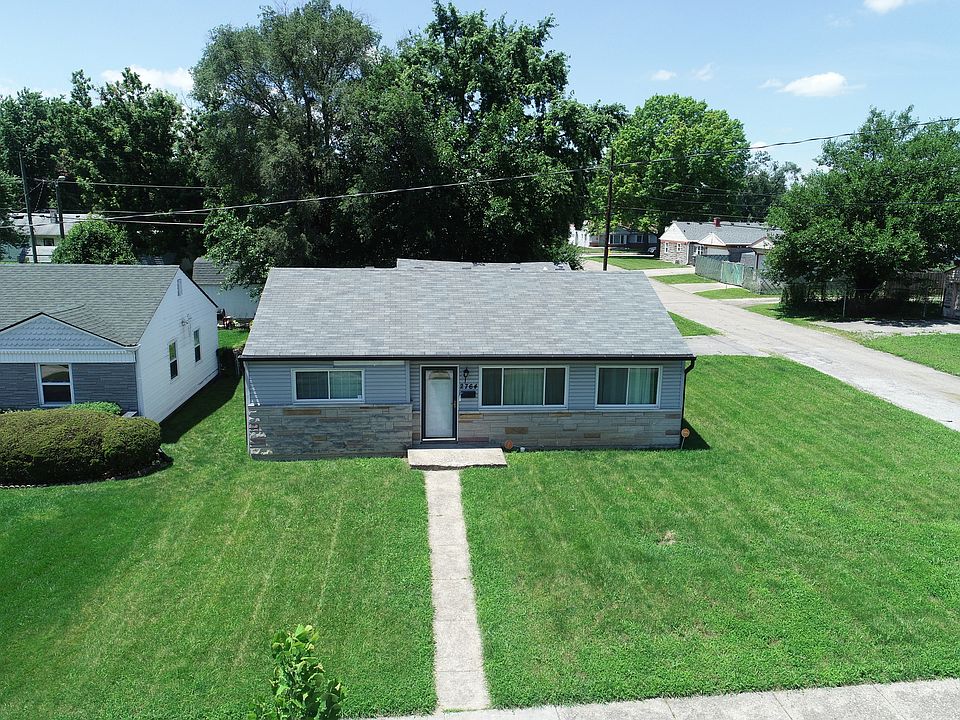 1st image of 2764 Sangster Ave