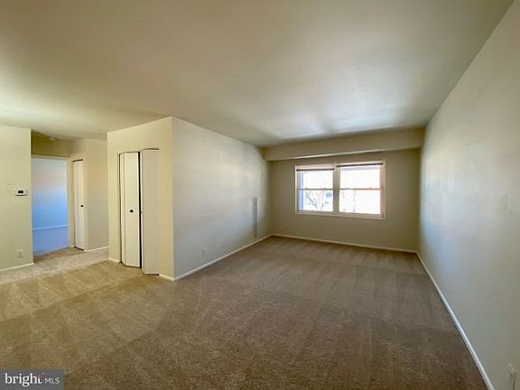 3rd image of 120-7 Washington St NE #12