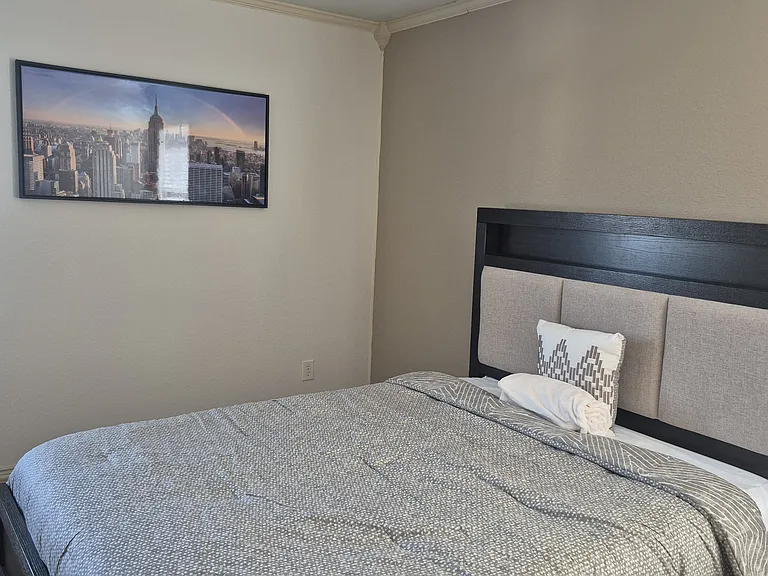 5107 Chesterfield Pl — Photo 12