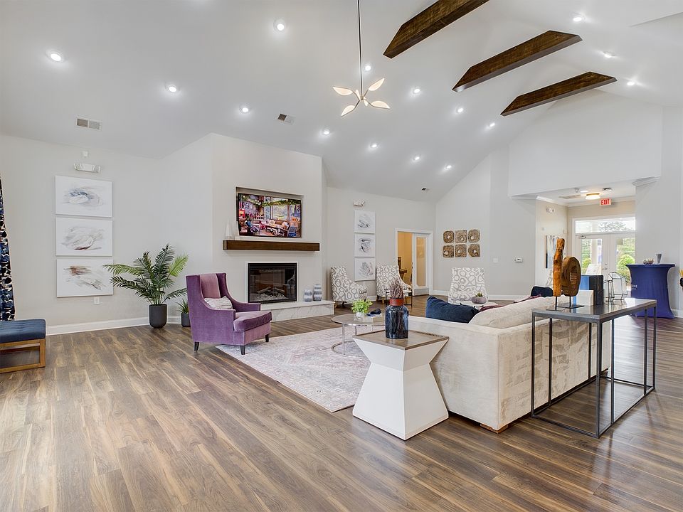 1st image of 3001 Stone Carriage Cir #3041-F