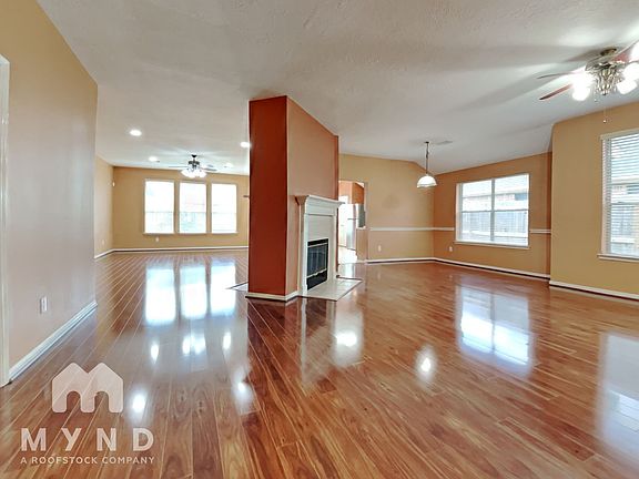 3rd image of 3519 Rushwater Ln