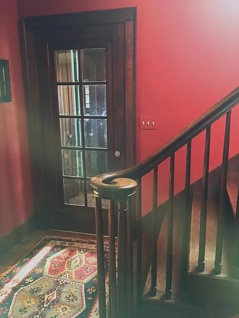 3 bed, 1.5 bath, 2000 sqft, $3,950 — Photo 4