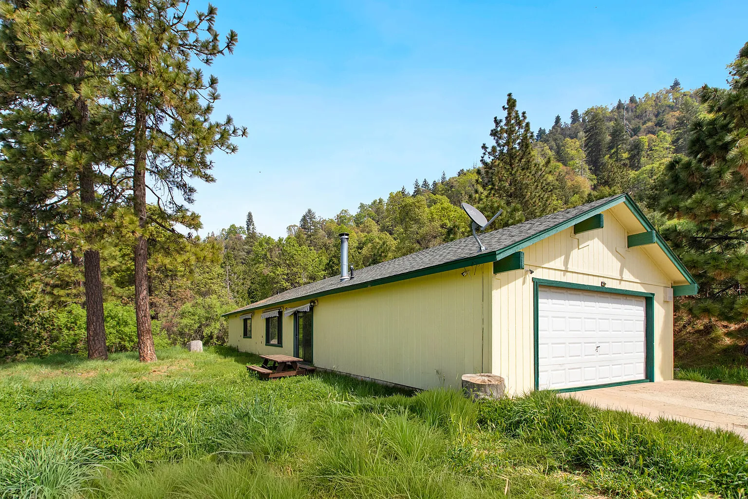 52865 N Highway 245 photo 1