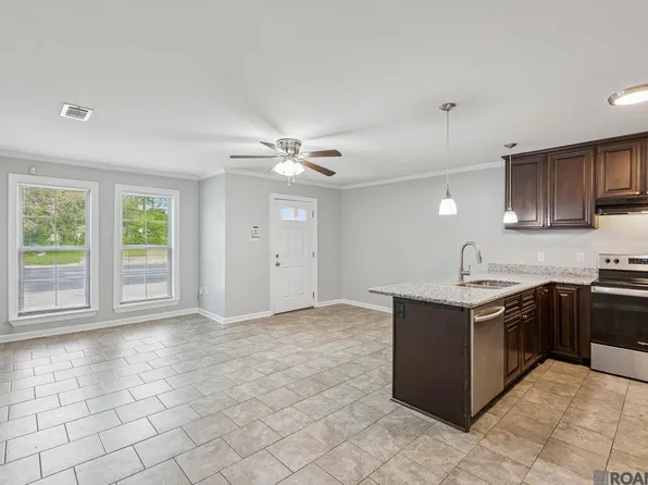 3232 N Foster Dr, Baton Rouge, LA 70805