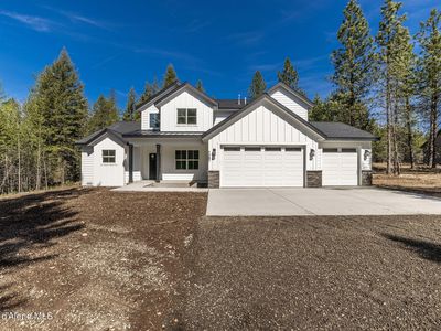 7587 E Duke Ln, Athol, ID, 83801