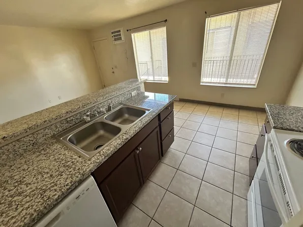 610 E. Pine St., 610 E Pine St APT 16, Lodi, CA 95240