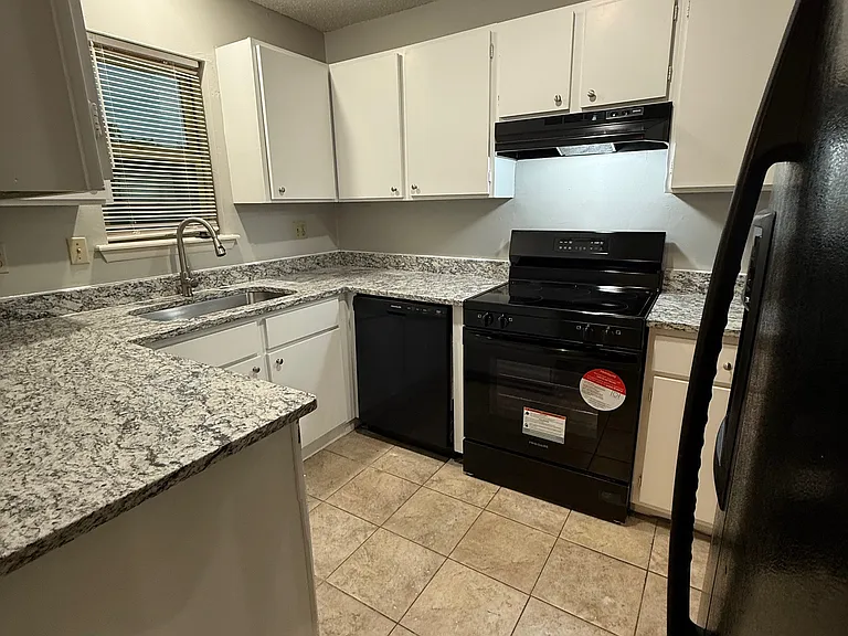 408 W Pointer Trl #408 — Photo 5