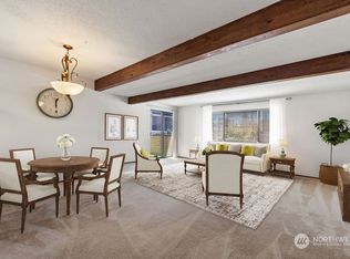 5719 Highway Pl APT 7, Everett, WA 98203