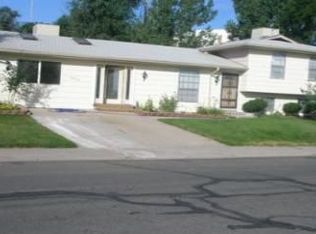 10212 W Lehigh Ave, Lakewood, CO 80235