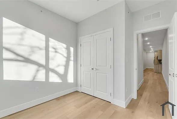 3262 N 13th St #3 — Photo 11