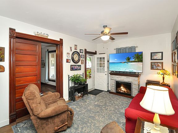 3rd image of 607 Washington Ave