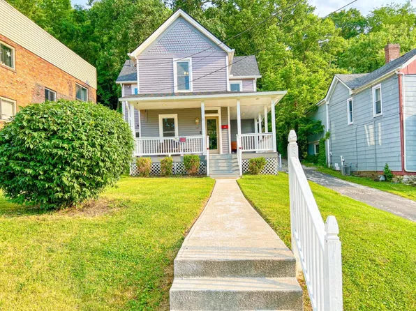 137 Cleves Ave, Cleves, OH 45002