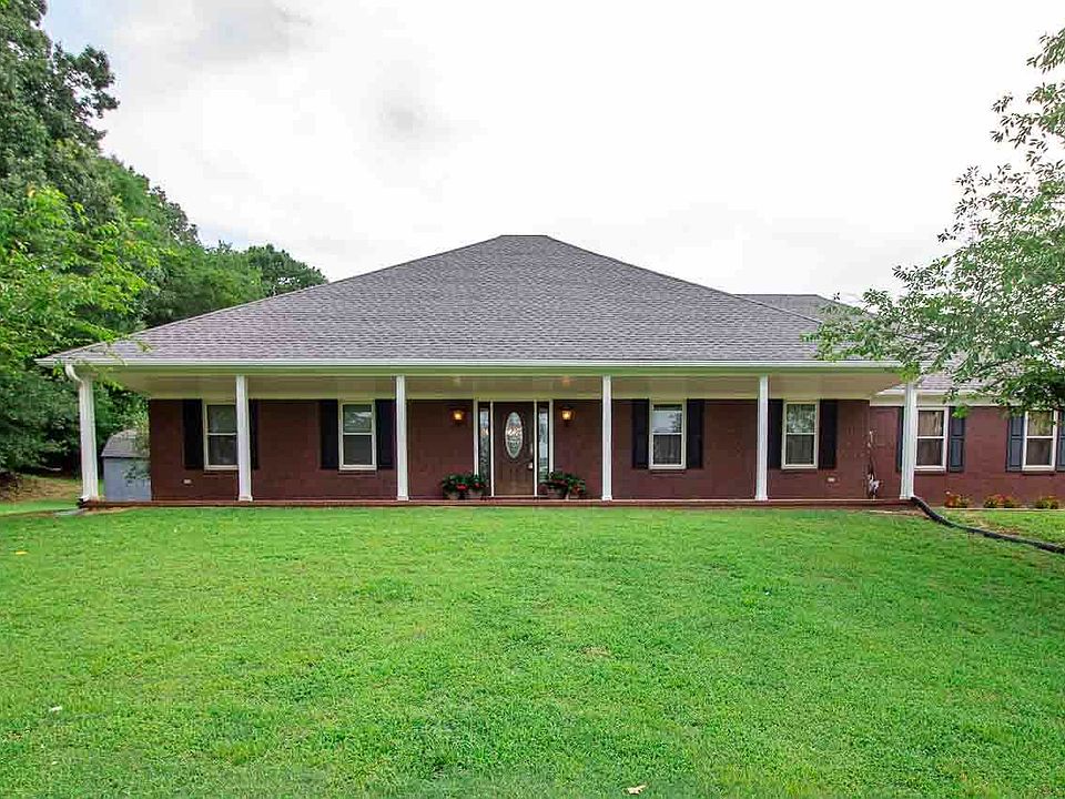 1st image of 4000 Johnson Dr