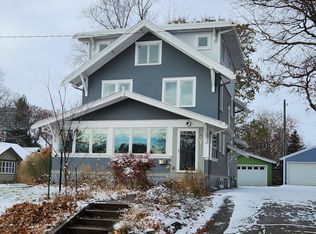 901 Ridgewood Ave, Ames, IA 50010