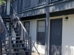 100 Vieux Orleans Cir APT C, Lafayette, LA 70508