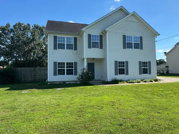 1239 California Dr, Murfreesboro, TN 37129