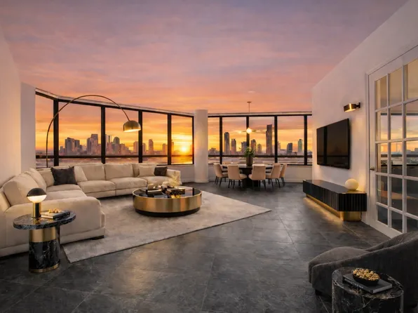 630 1st Avenue image 1 of 11