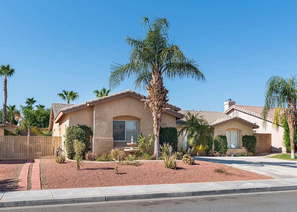 1st image of 79867 Dandelion Dr