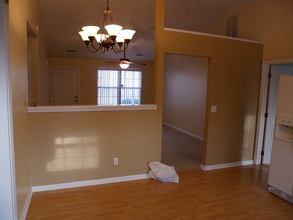 5th image of 7413 Lyle Bend Ln