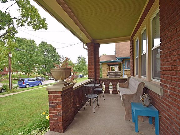 3rd image of 1439 Weigold Ave