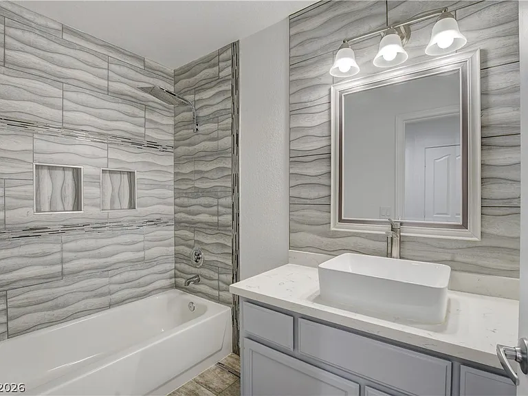 3557 Sedwick Dr — Photo 35