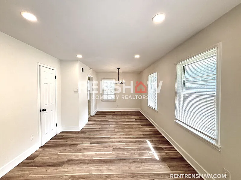 3 bed, 1.0 bath, 1013 sqft, $1,400 — Photo 2