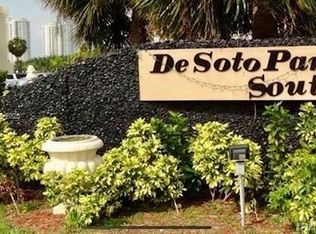 501 Three Islands Blvd APT 318, Hallandale, FL 33009