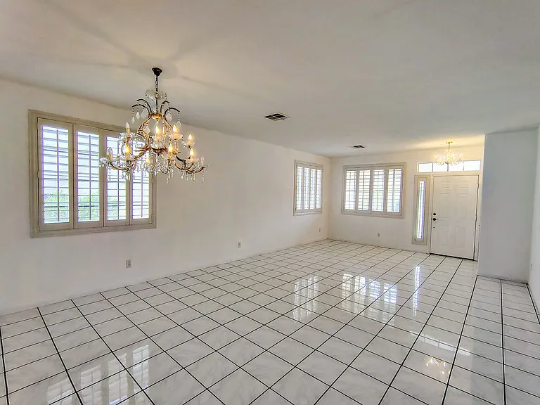 267 Daisy Gold Ct — Photo 2