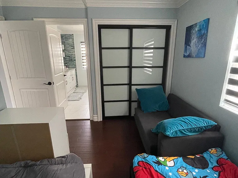 1706 Freeport Ter — Photo 27