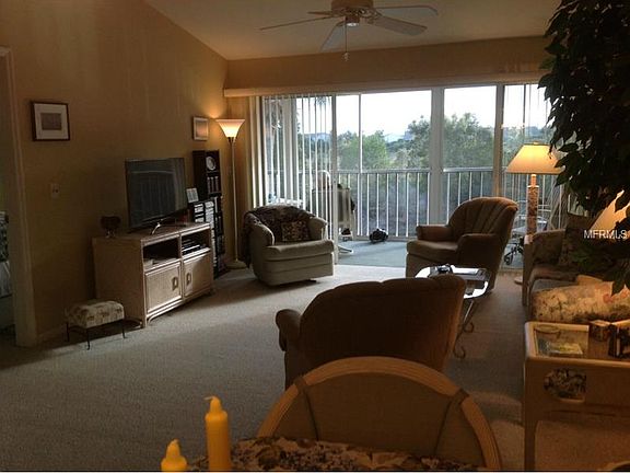 3rd image of 202 Silver Lake Dr #204-3