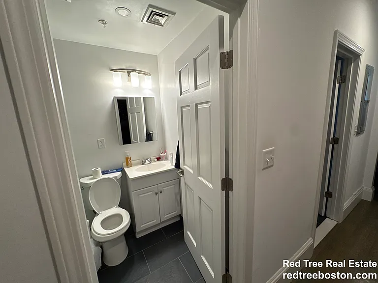 1406 Beacon St #3A — Photo 17