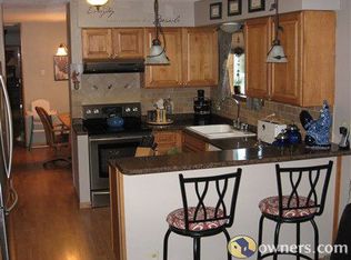 925 E 8th St, Chadron, NE 69337