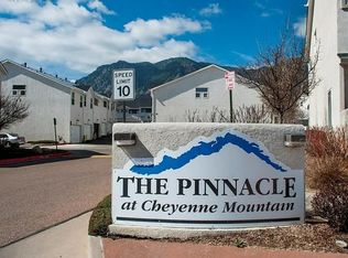 914 Mountain Crest Vw, Colorado Springs, CO 80906