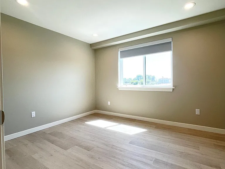 4251 E Live Oak Ave #12 — Photo 9