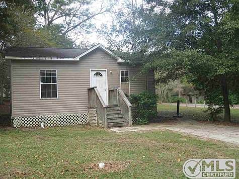 1st image of 704 Conyers St