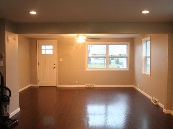 4th image of 1025 Idlewilde Ave