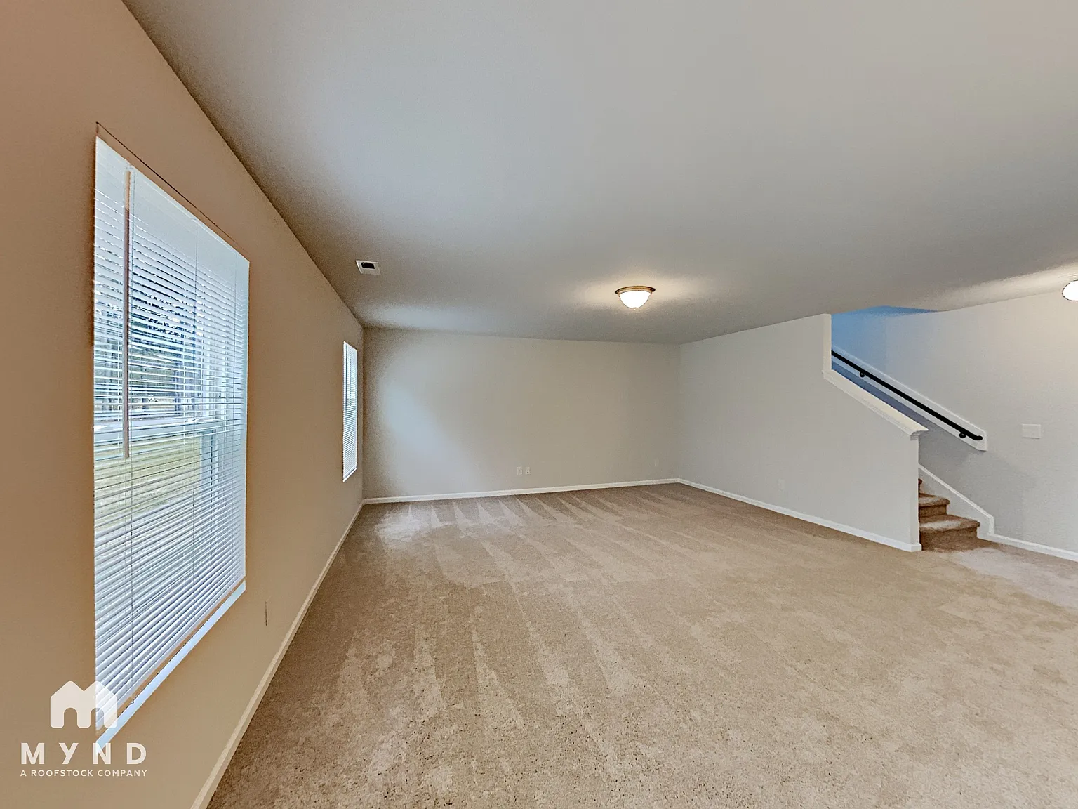 5 bed, 3.0 bath, 2435 sqft, $2,095 — Photo 2