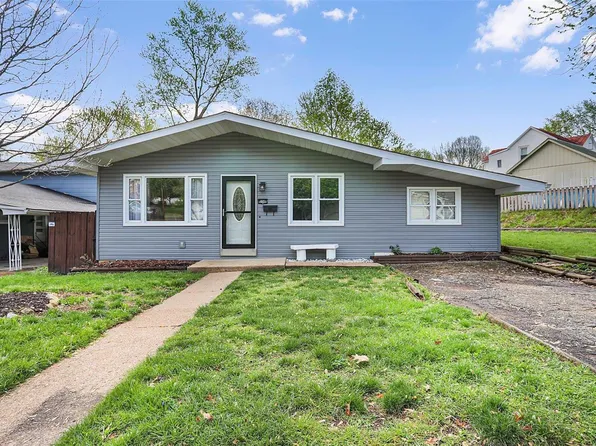 250 Rand St, Washington, MO 63090