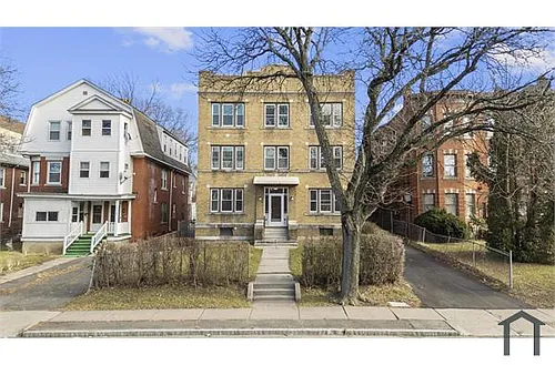 364 Woodland St Photo 1