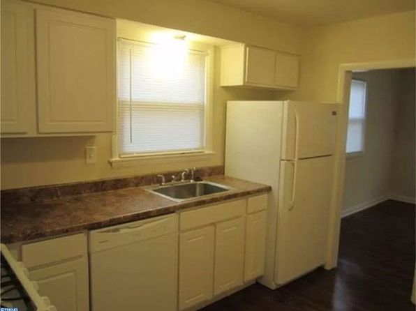 154 Edge Ave