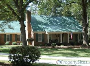 105 Jericho Ln, Fayetteville, GA 30215