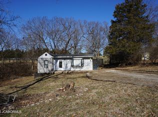 1810 Notre Dame St, Jefferson City, MO 65101